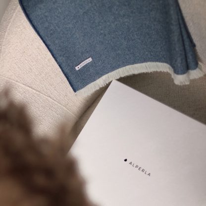 Blue alpaca blanket with gift box
