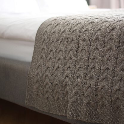 Hand-woven alpaca and cotton throw
